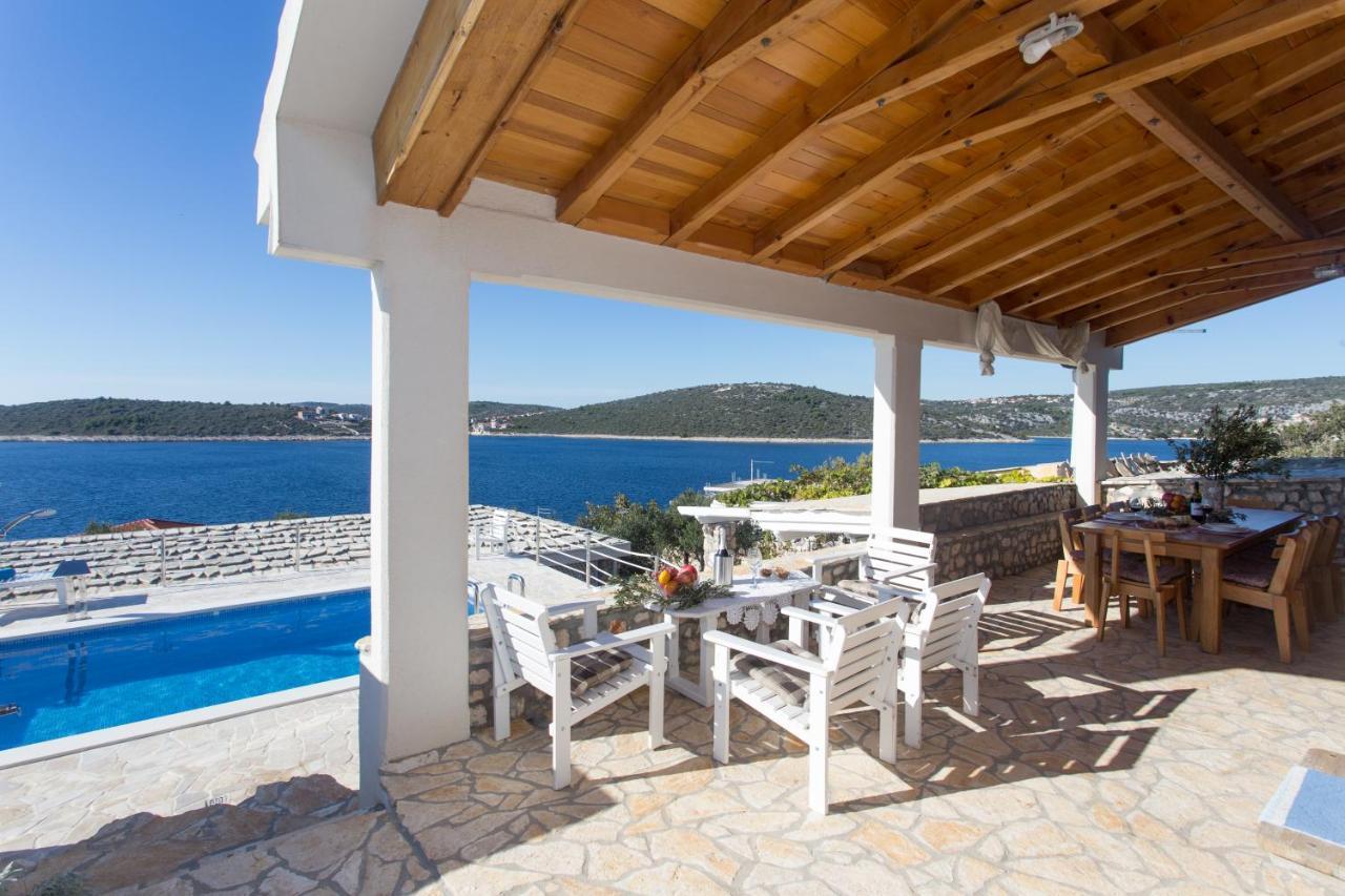 Villa, Stone House With Swimming Pool & Sauna, Beach, Sevid Dış mekan fotoğraf