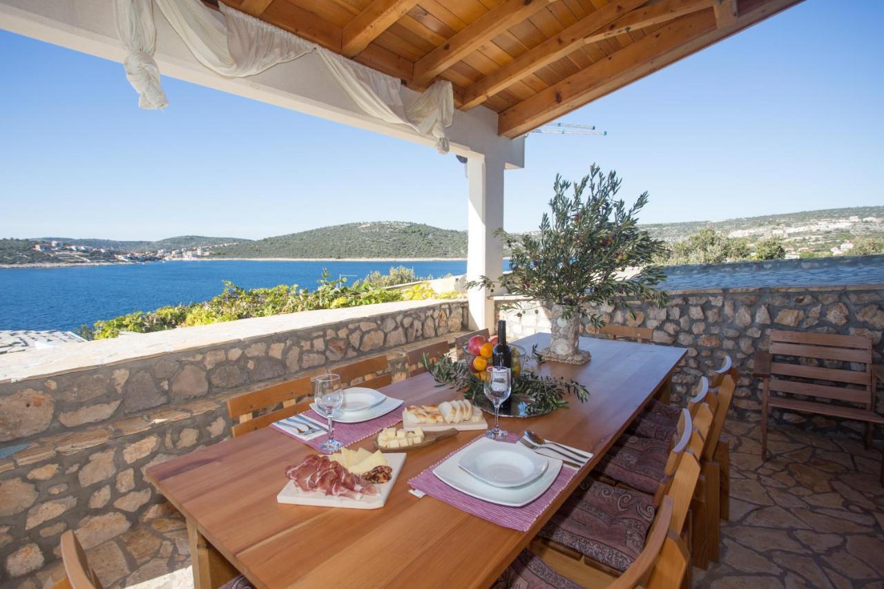 Villa, Stone House With Swimming Pool & Sauna, Beach, Sevid Dış mekan fotoğraf
