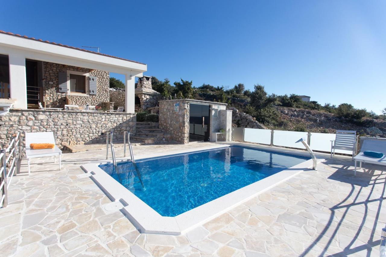 Villa, Stone House With Swimming Pool & Sauna, Beach, Sevid Dış mekan fotoğraf