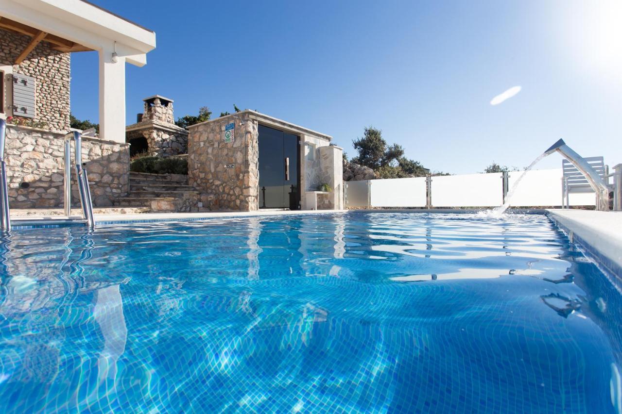 Villa, Stone House With Swimming Pool & Sauna, Beach, Sevid Dış mekan fotoğraf
