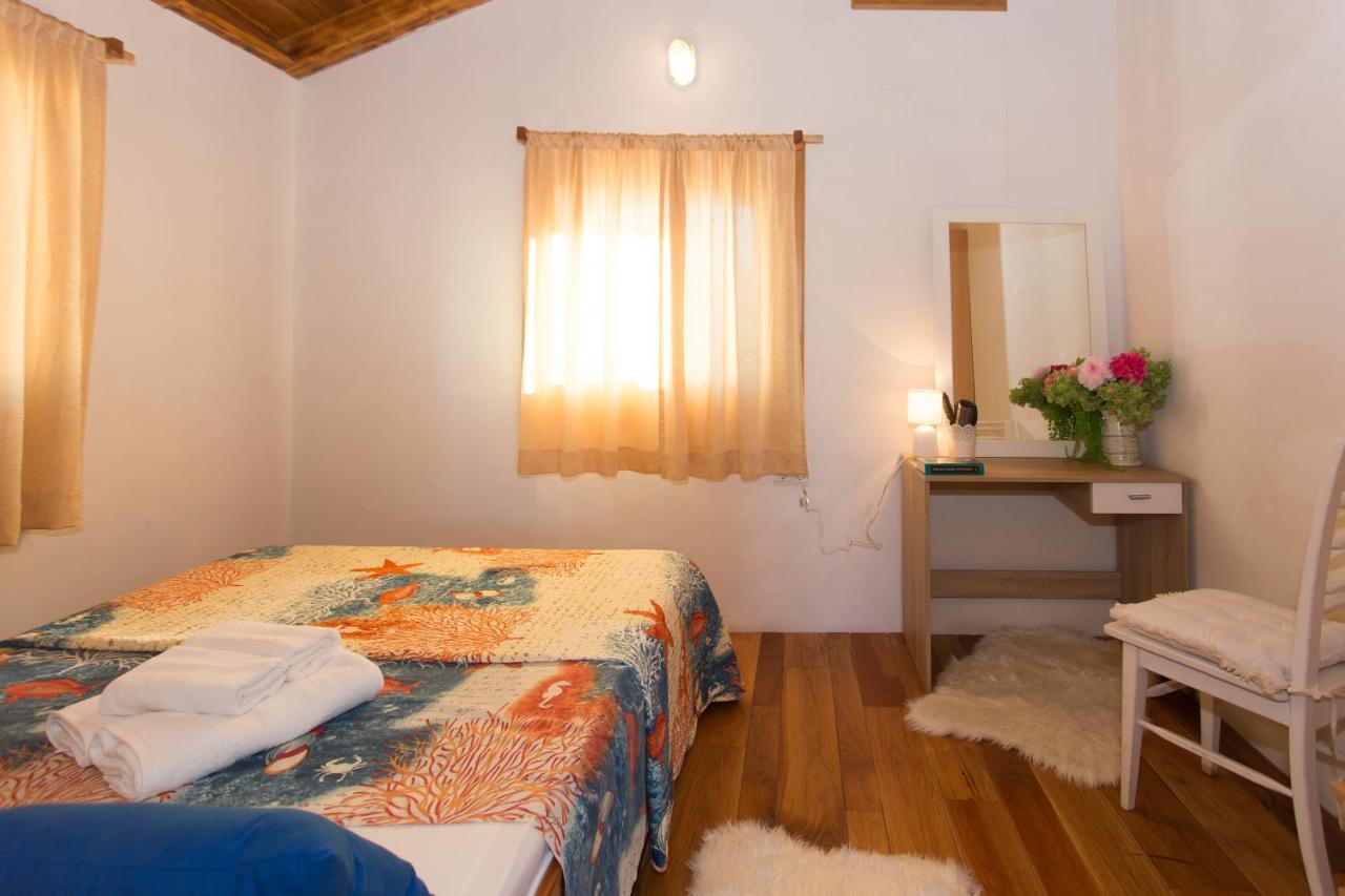 Villa, Stone House With Swimming Pool & Sauna, Beach, Sevid Dış mekan fotoğraf