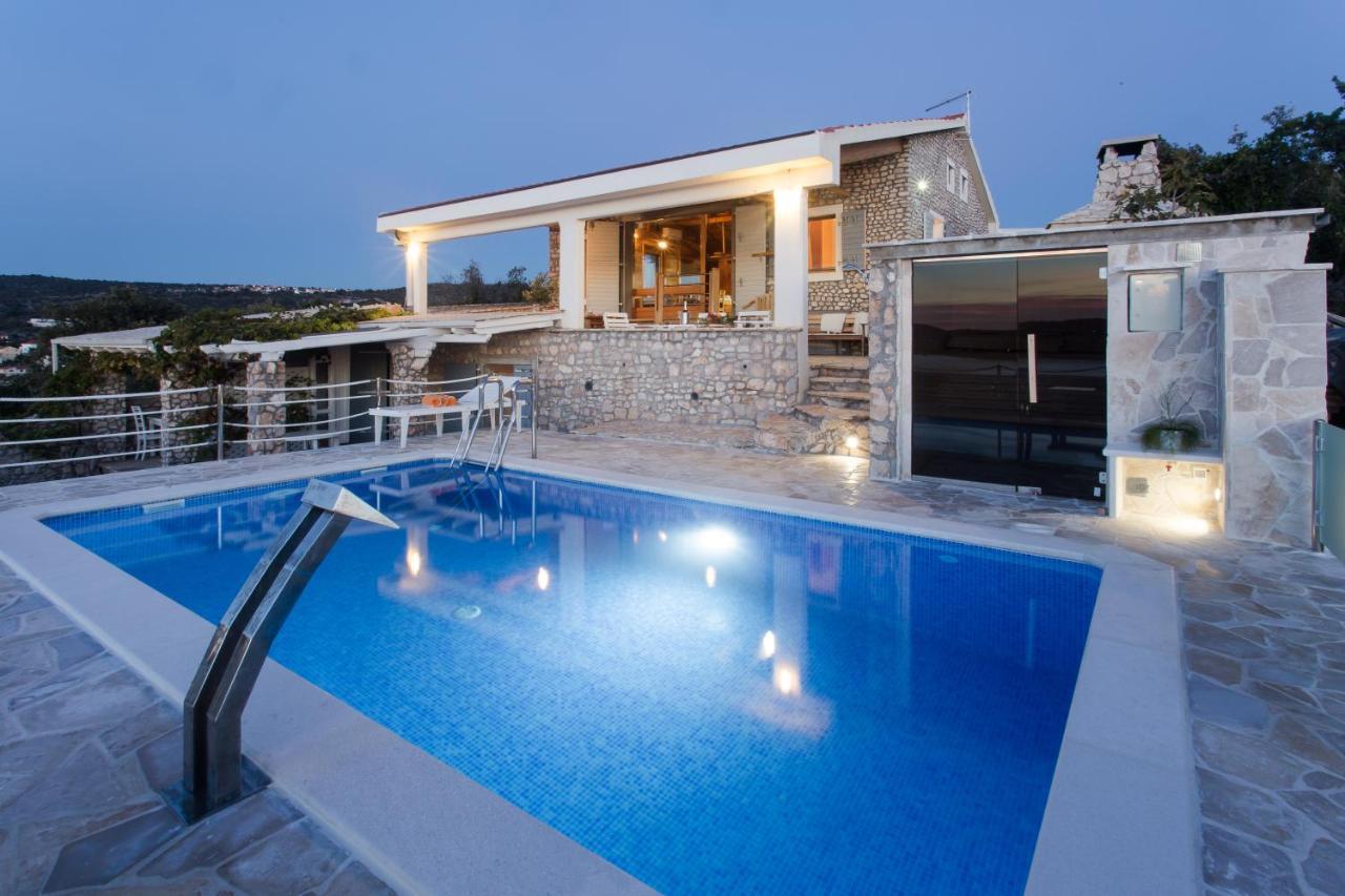 Villa, Stone House With Swimming Pool & Sauna, Beach, Sevid Dış mekan fotoğraf