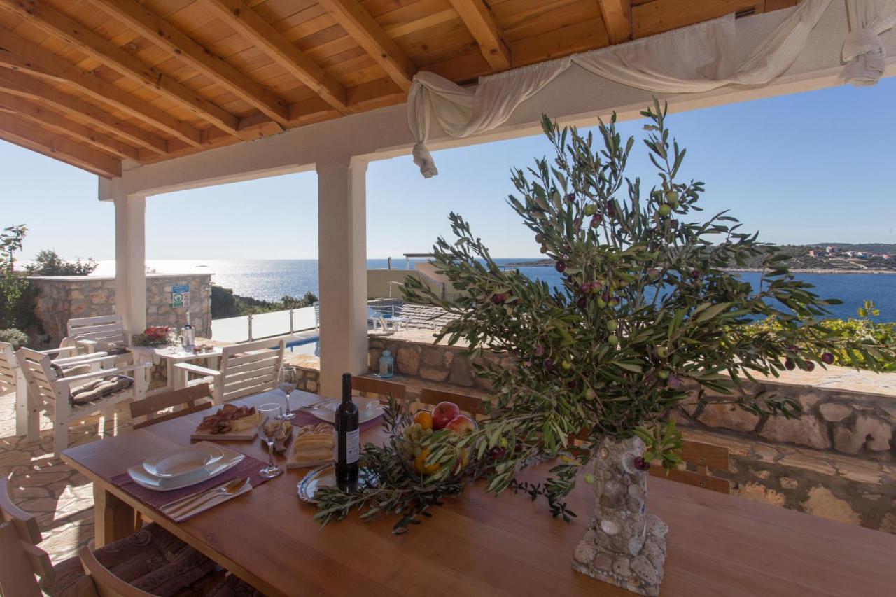 Villa, Stone House With Swimming Pool & Sauna, Beach, Sevid Dış mekan fotoğraf