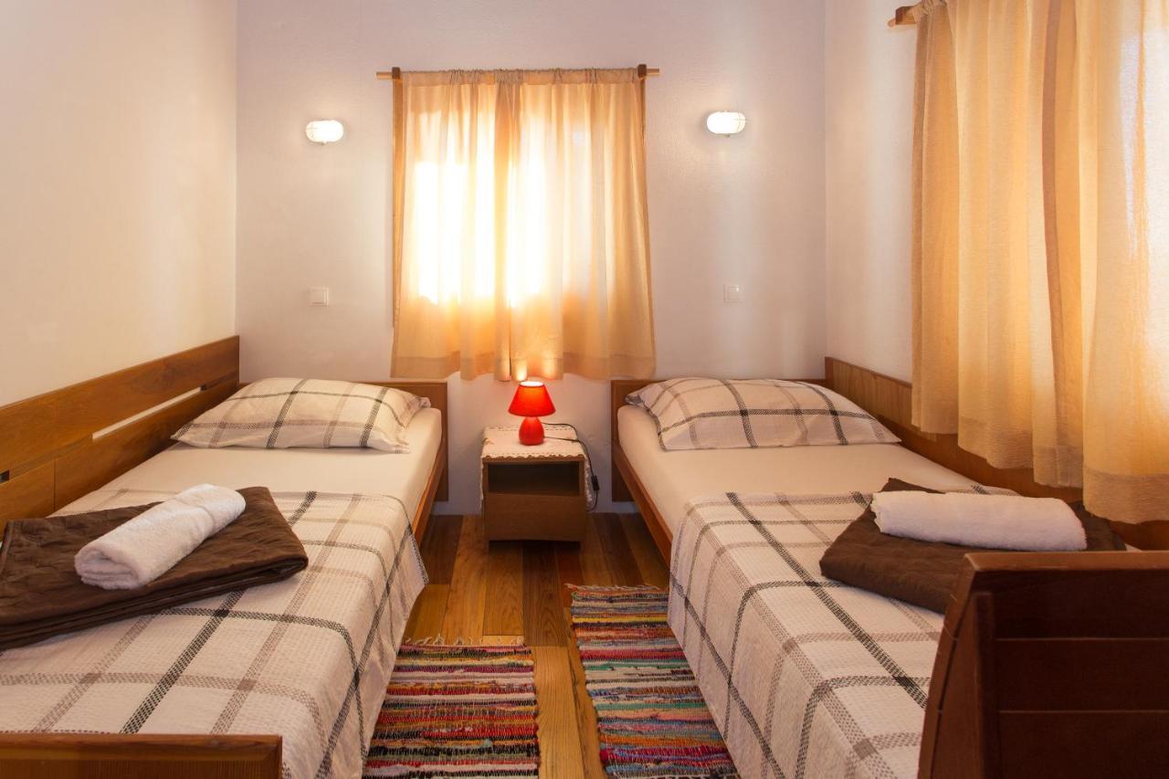 Villa, Stone House With Swimming Pool & Sauna, Beach, Sevid Dış mekan fotoğraf