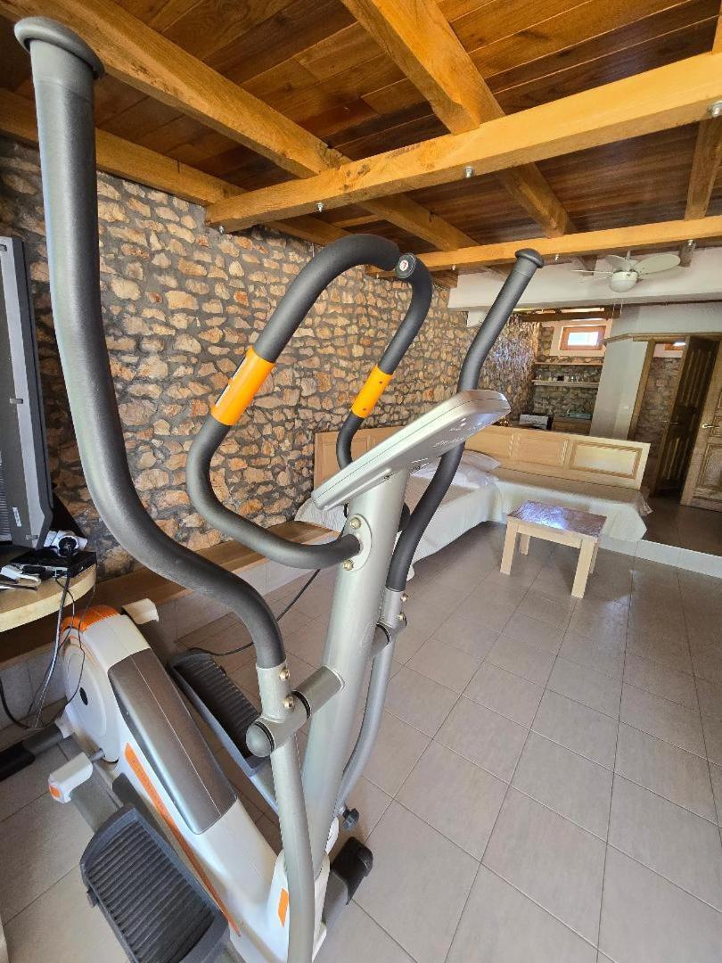 Villa, Stone House With Swimming Pool & Sauna, Beach, Sevid Dış mekan fotoğraf