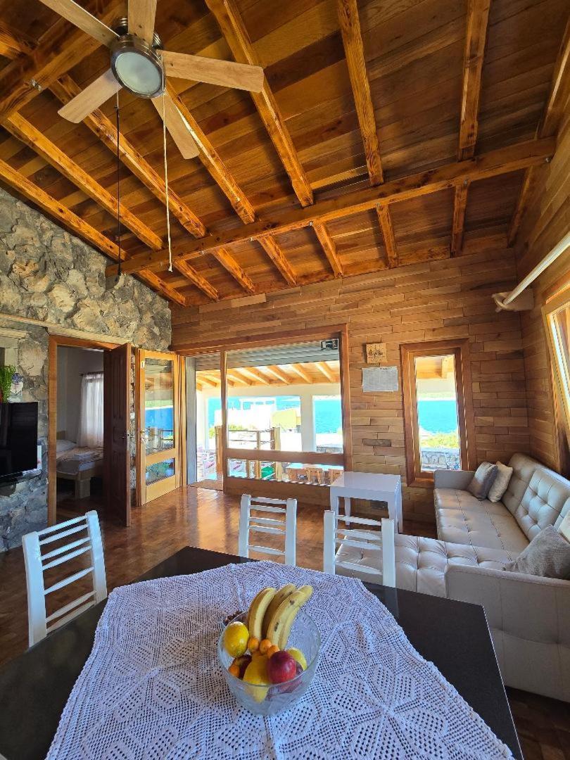 Villa, Stone House With Swimming Pool & Sauna, Beach, Sevid Dış mekan fotoğraf