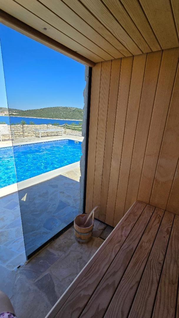 Villa, Stone House With Swimming Pool & Sauna, Beach, Sevid Dış mekan fotoğraf